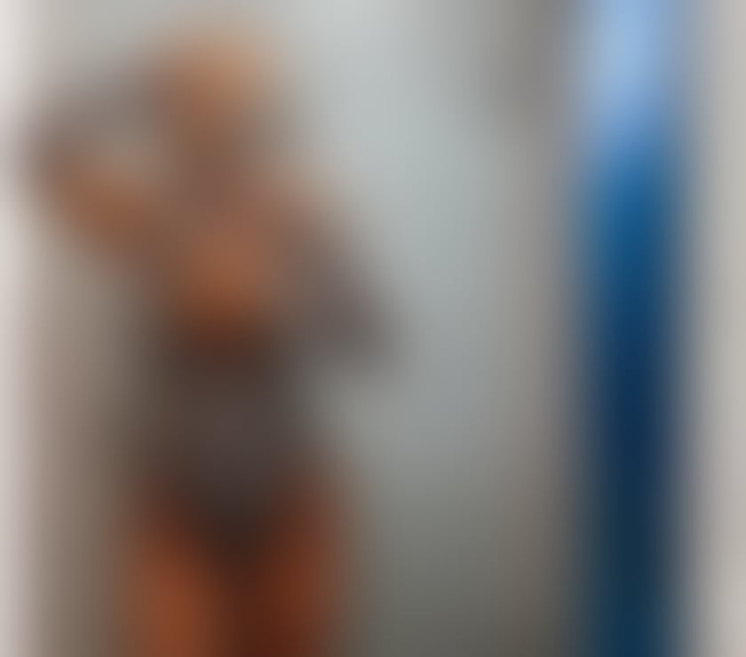 Escorts Ifield Crawley - Photos for Maya x confirmation video