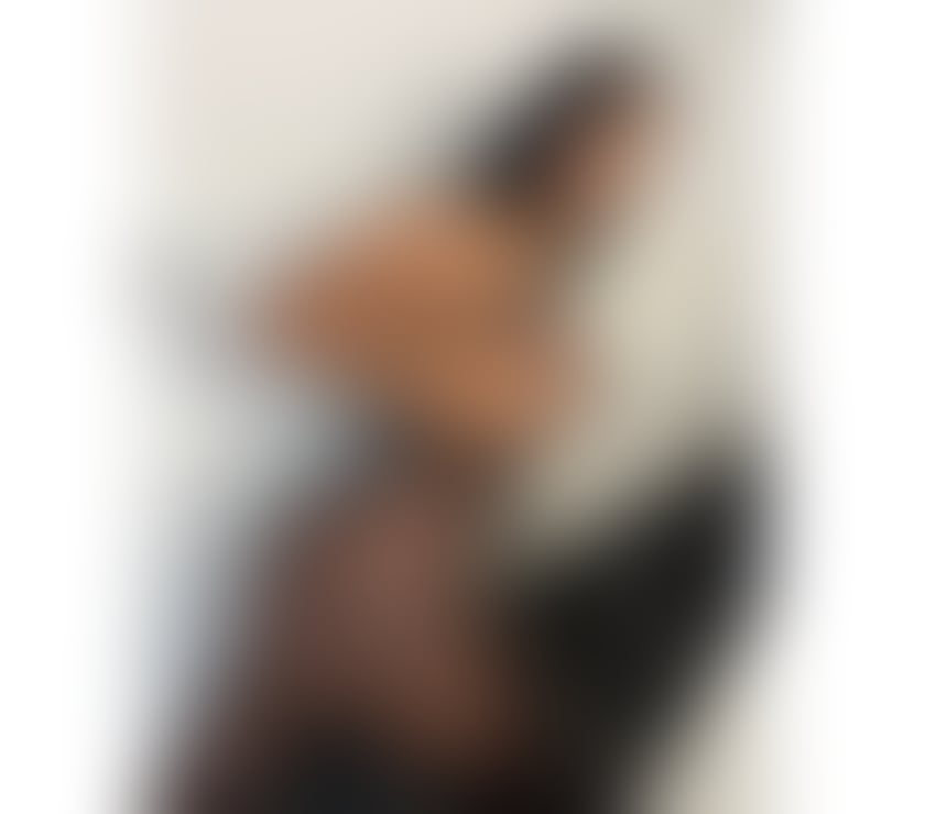 Escorts West Midlands Birmingham - Photos for Brazilian brunette 🇧🇷🔥 a provocative gaze.