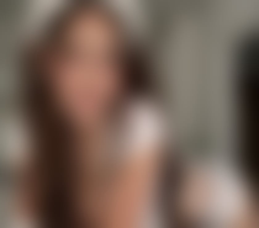 Jada – Thai TS Model Based in the UK