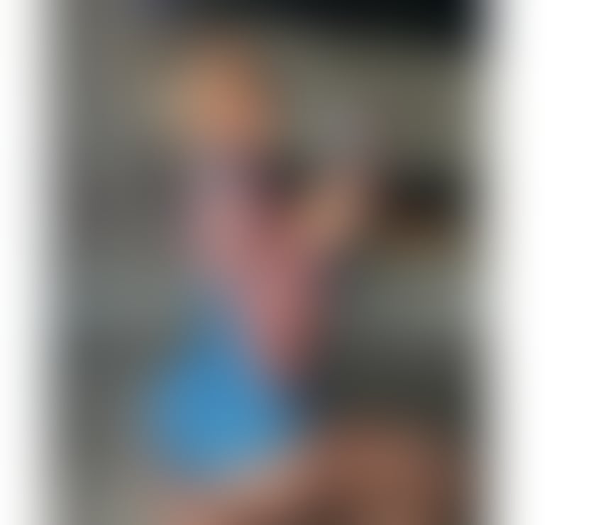 JUST ARIVED IN TOWN FOR A FEW DAYS