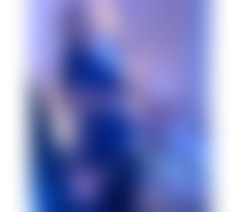 Hot Blonde_Long_legs