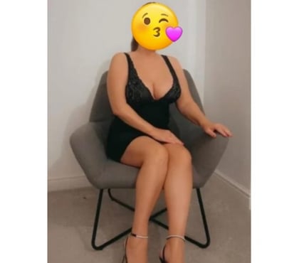 GFE Escorts & Erotic Massage Feltham Hounslow - Photos for HOT🔞BLONDE🔜 EMILY🔝CURVY🆕️BIG ASS‼️