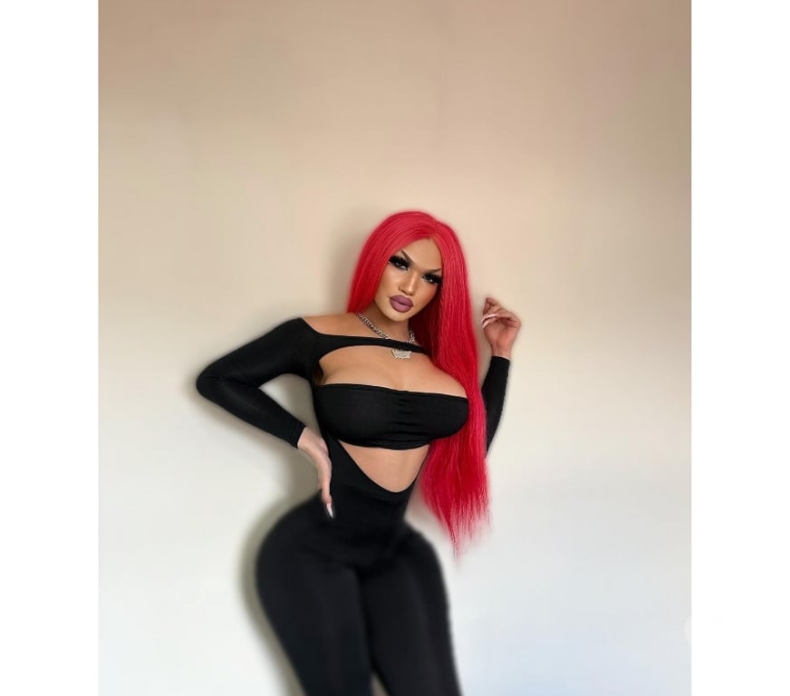 Trans Escorts Bedfordshire Luton - Photos for Trans girl and boy ready for 3 some 1 h 250 best time 😈