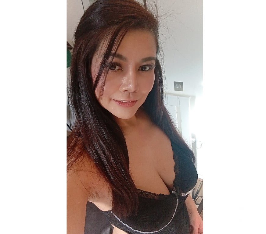 Escorts Peterborough Peterborough City Centre - Peterborough - Photos for Sexy Thai girl >Ava
