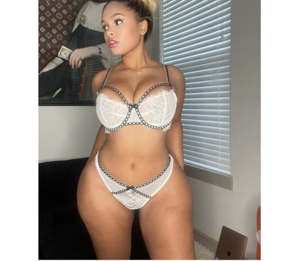 PSE Escorts & Erotic Massage Birmingham City Centre Birmingham - Photos for 🍑MIA🎉 HOT BLACK COLOMBIANA 👙