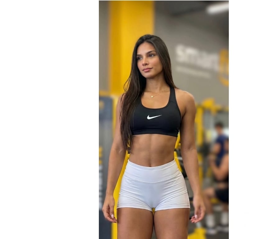 Escorts Cardiff Cardiff City Centre - Cardiff - Photos for 🔥 Anna – Brazilian Fire Wrapped in Eleganc