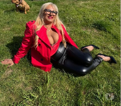 Escorts Bracknell Bracknell Forest - Photos for Mary, a mature and naughty girl.❤️🇧🇷🍾