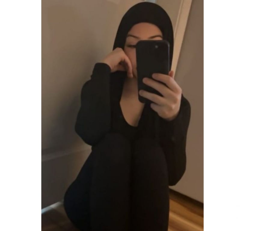 Escorts West Yorkshire Leeds - images_alt_text Hello guys im zarra new in leeds only incall