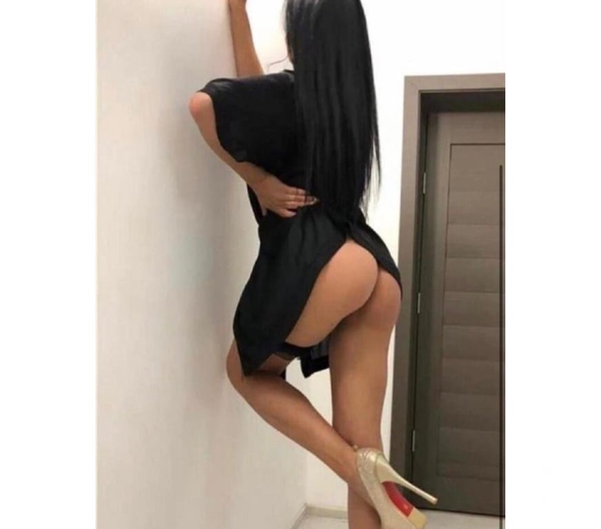 Escorts Hertfordshire Three Rivers - Photos for Best Owo🫦Party girl🥂Real and Naughty Escort💋