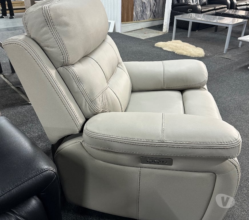 Furniture South Yorkshire Sheffield - Photos for Power recliner armchair
