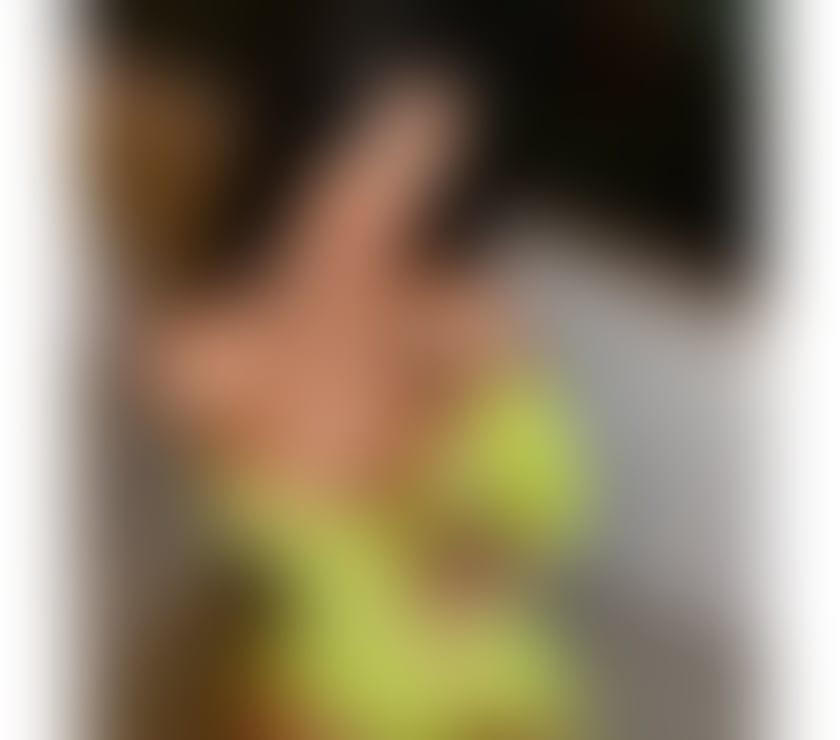 Escorts Lincolnshire Lincoln - Photos for 🔞Bombshell Party🥂Strap-on lovers?Domination ALEVEL💦