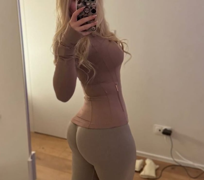 Adult Entertainment Bedfordshire Luton - Photos for Whatsapp Content and Live fun ❤ 07708208847