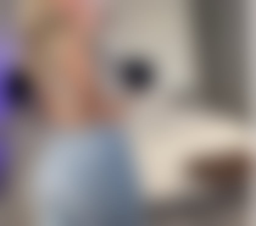 London Luton Airport - Luton — Content and Live fun 447523144788