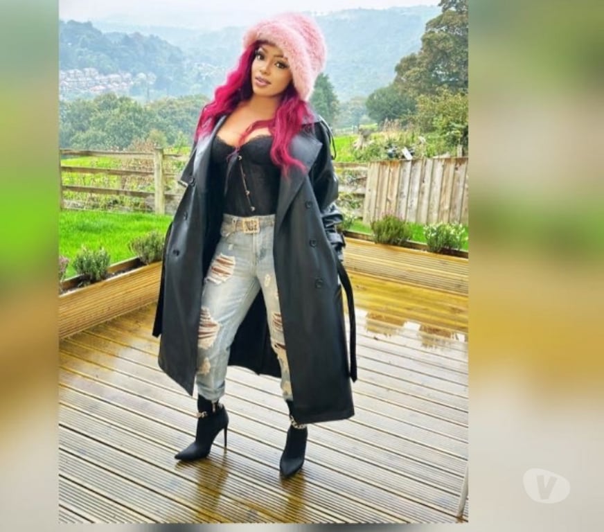 Escorts Devon Torbay - Photos for Real photos French Lola first time in Torquay 07931624010