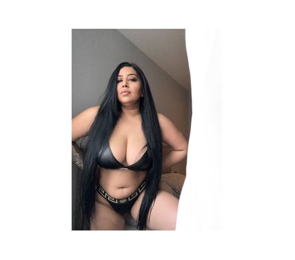 Escort Falkirk Town Centre Falkirk - Photos for New here Latina outcall only