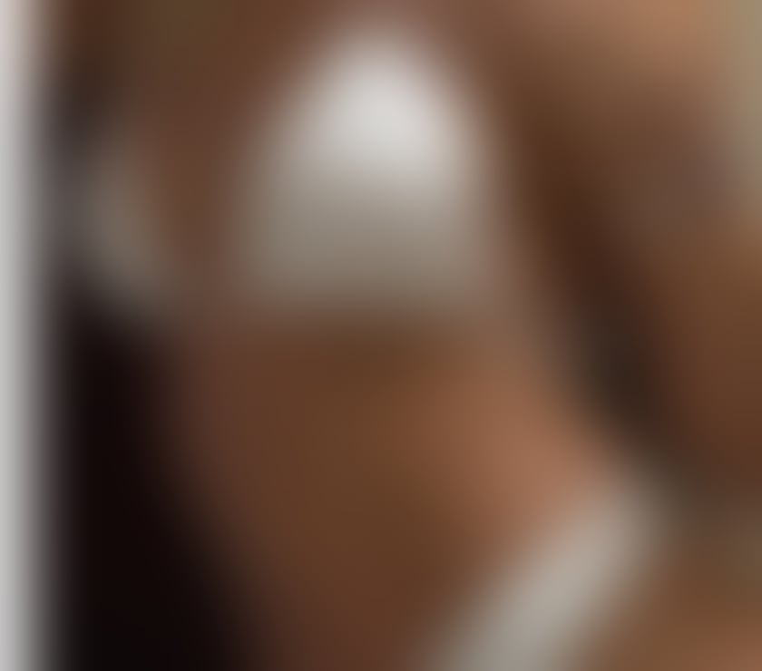Escorts Piccadilly Manchester - Photos for EnglishZoe19 student
