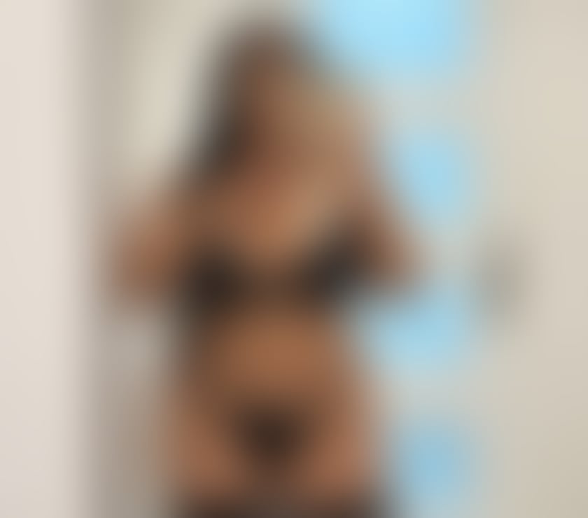 Escorts East London Royal Victoria - DLR Station - East London - Photos for Beautiful Caribbean Brunette