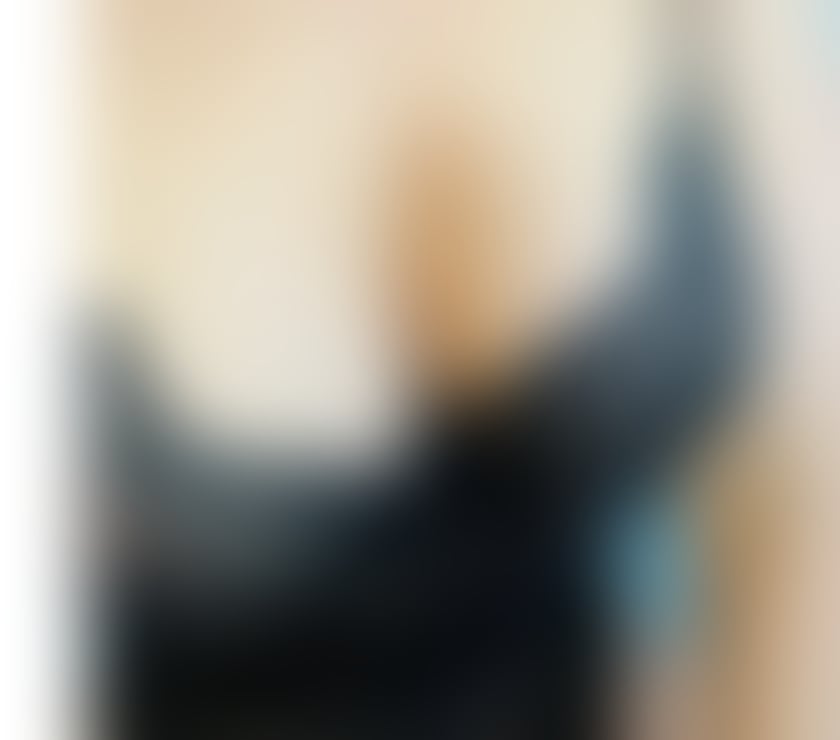 Escorts West Sussex Worthing - Photos for Strong eye contact,slow teasing touch and wicked smile 😏