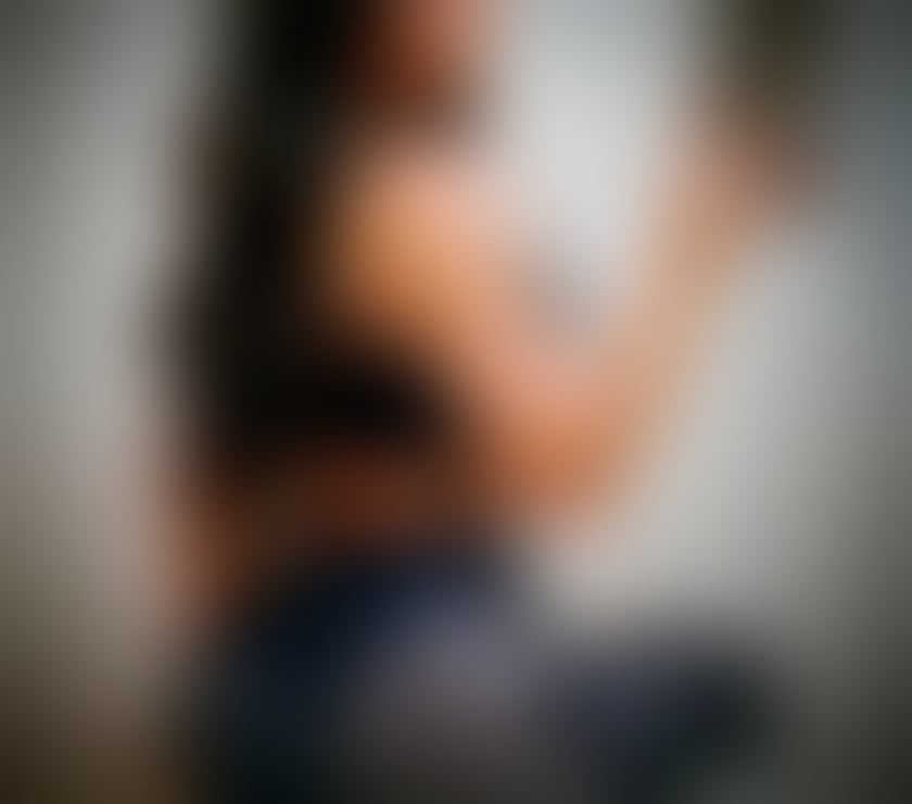 Photos for HOT VIDEO CALLS💋😜VERIFY Curvy English Babe 07387651791