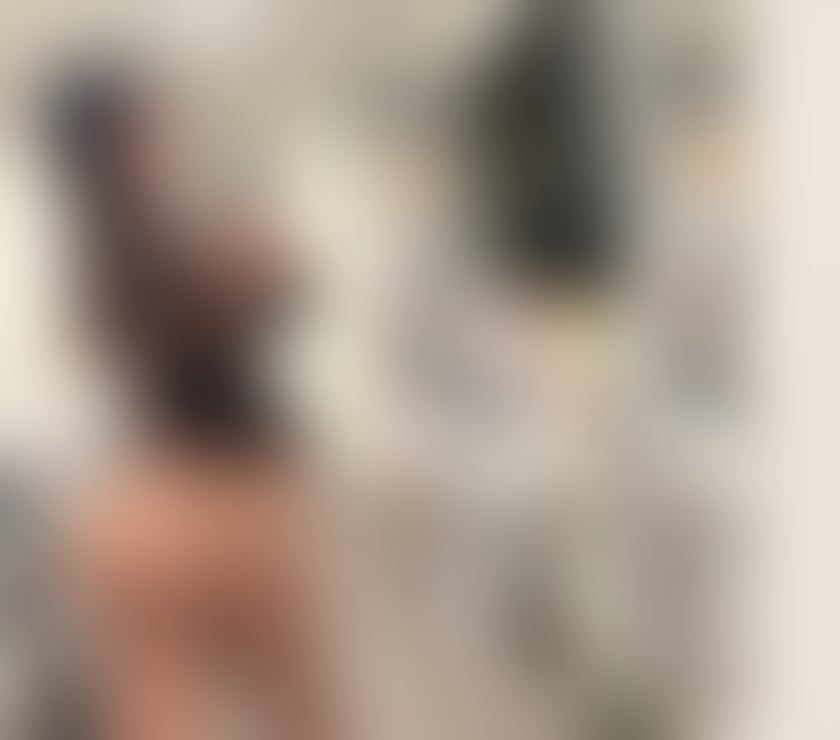 Escorts Edinburgh Edinburgh Old Town - Edinburgh - Photos for LUNA FULL PARTY 🥂 24HR🥵HORNY AND WET 💦😋