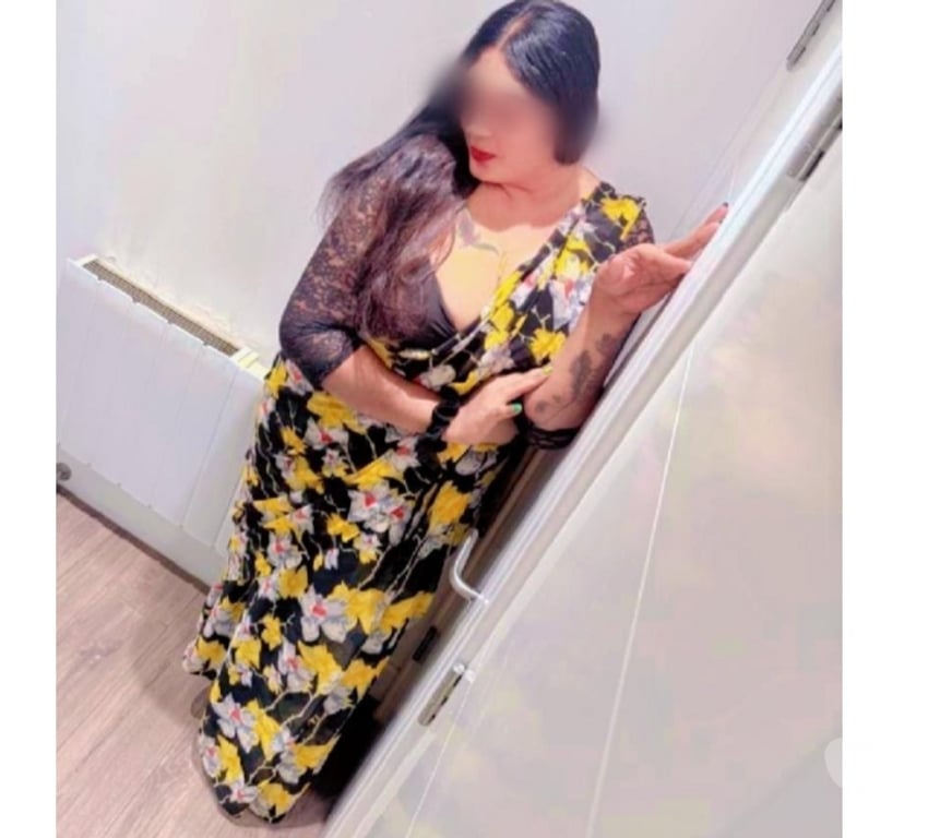 Escorts Leicestershire Leicester - Photos for South Indian new in Leicester