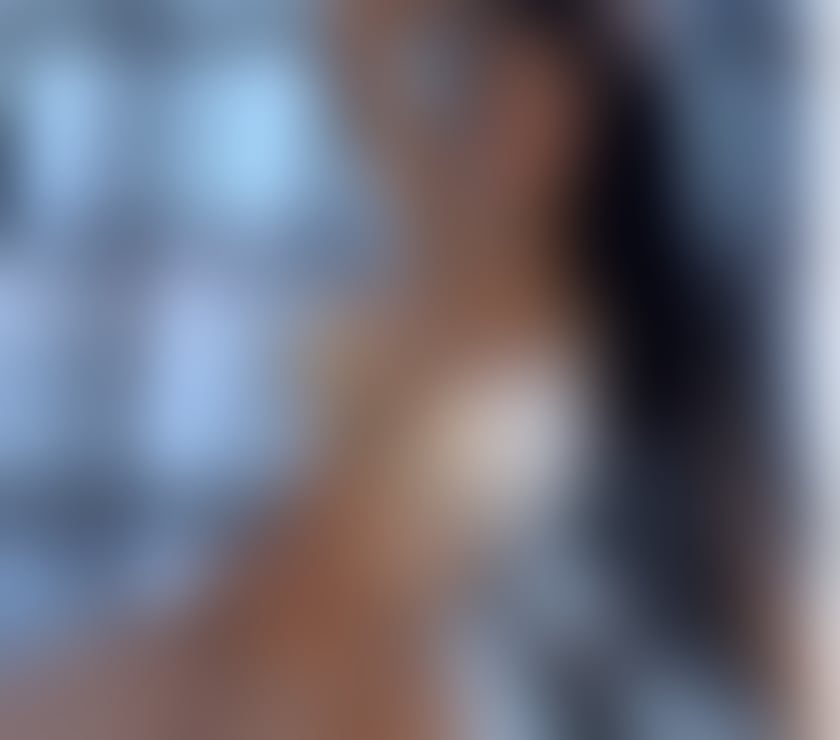 Escorts Peterborough Peterborough City Centre - Peterborough - Photos for Julia – Soft Voice & Tender Attention