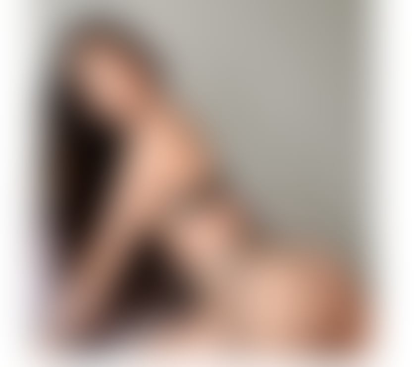 Escorts Cuxton Medway - Kent - Photos for New in town 🥳 sensual body