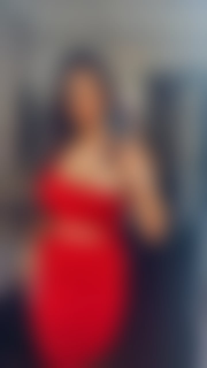 Escorts East London Westferry - DLR Station - East London - 