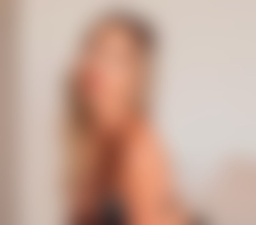 Escorts North London Highbury - North London - Photos for Golden Bella 💛 | REAL BRAZILIAN 🇧🇷 PARTY GFE