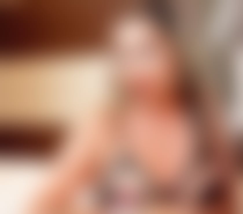 Golden Bella 💛 | REAL BRAZILIAN 🇧🇷 PARTY GFE