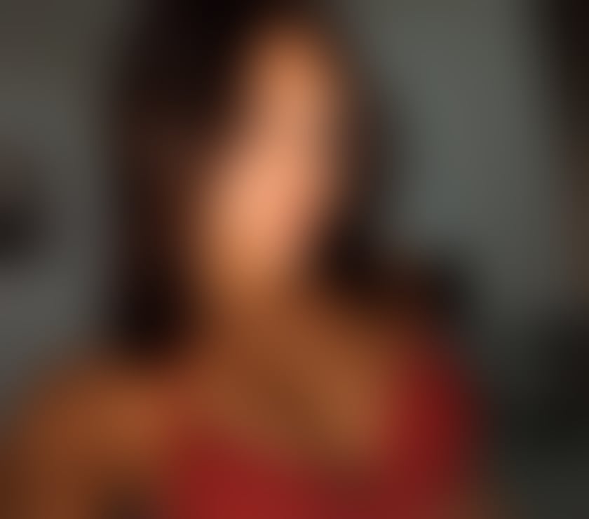 Photos for Vivi Party Girl ❤️🥰 Real Pics