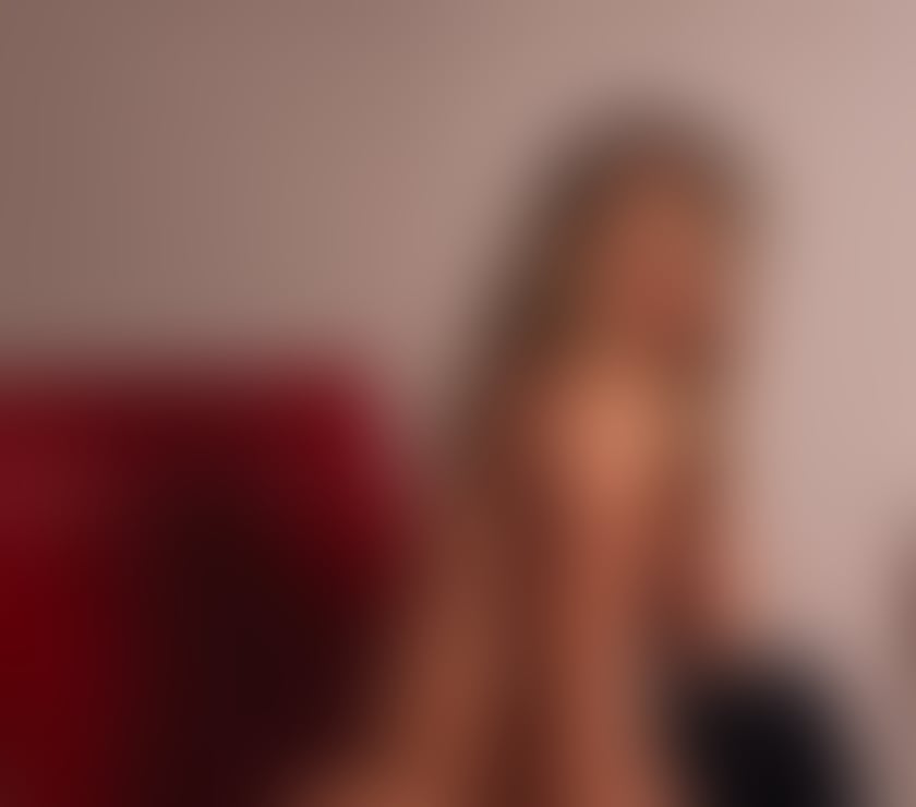 Escorts North London Church End - North London - Photos for Blonde Sunshine 🇧🇷 PARTY & FUN GFE 🥂💋