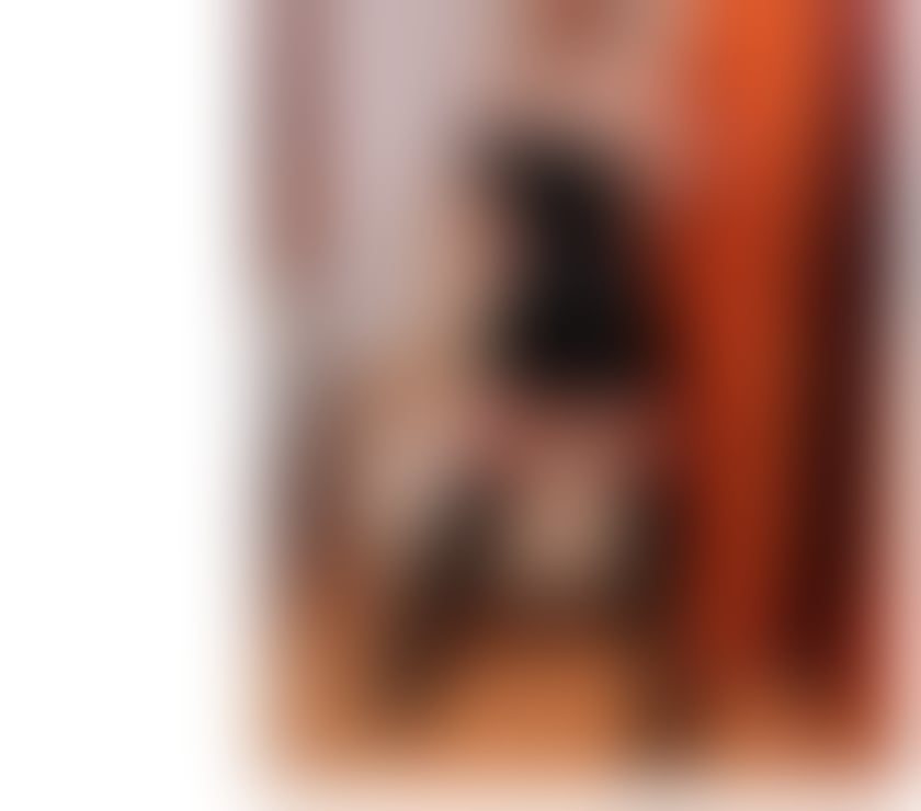 Escorts Oxfordshire Cherwell - Photos for Massage and Strap-on