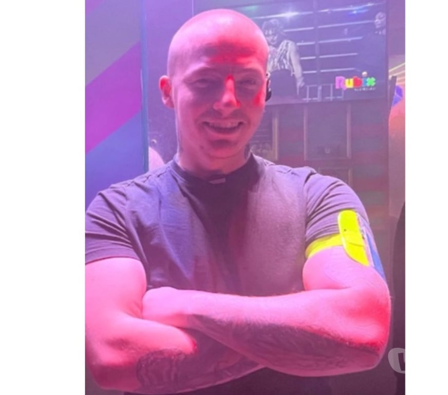 Adult Entertainment Essex Colchester - Photos for Online and other