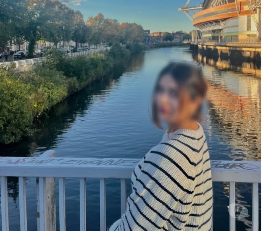 Escorts West Yorkshire Calderdale - Photos for Refined & Discreet Lady- Halifax