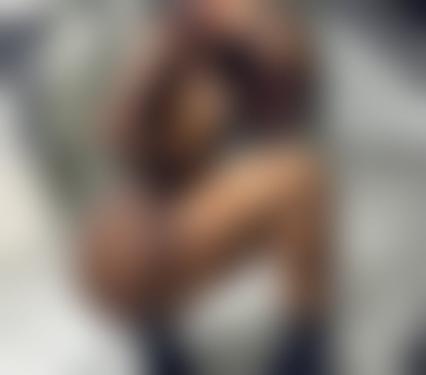 Escorts East London Havering - Photos for Curvy JOJO 💯💋 AMAZING BODY