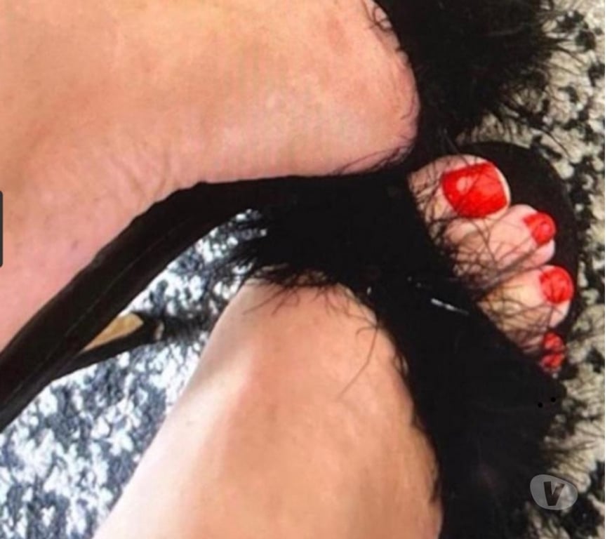 Escorts West Yorkshire Leeds - Photos for Mature Busty English Lady