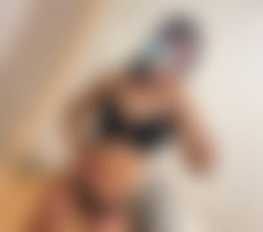 Escorts North West London Hendon Central Station - North West London - Photos for VITALY👧 Real 👸 photo new Hendon