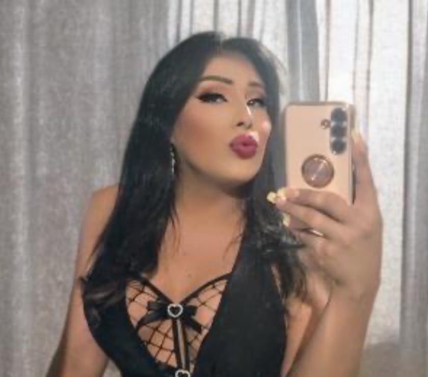 Transsexual East Ham East London - Photos for Valentina Hot Ts ❤️‍🔥