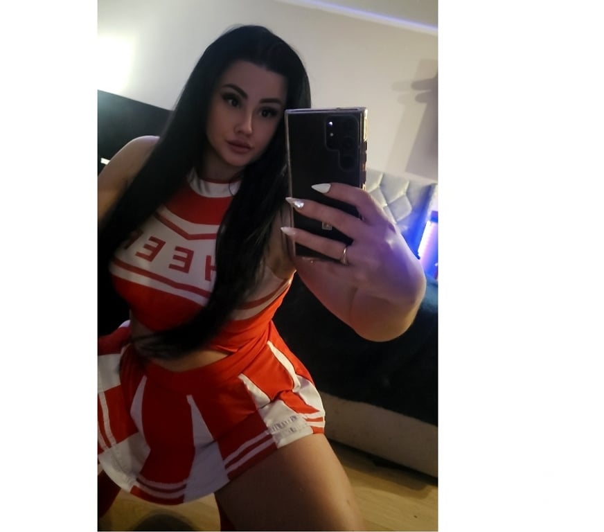 Escorts West Midlands Wolverhampton - Photos for 🐱Feral_Kitten 🐱 Curvy Horny Polish Goddess 😈