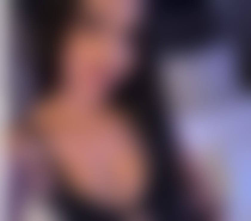 Escorts Bristol City Centre Bristol - Photos for Sarah new here💋party girl for incall&outcalls 🥂