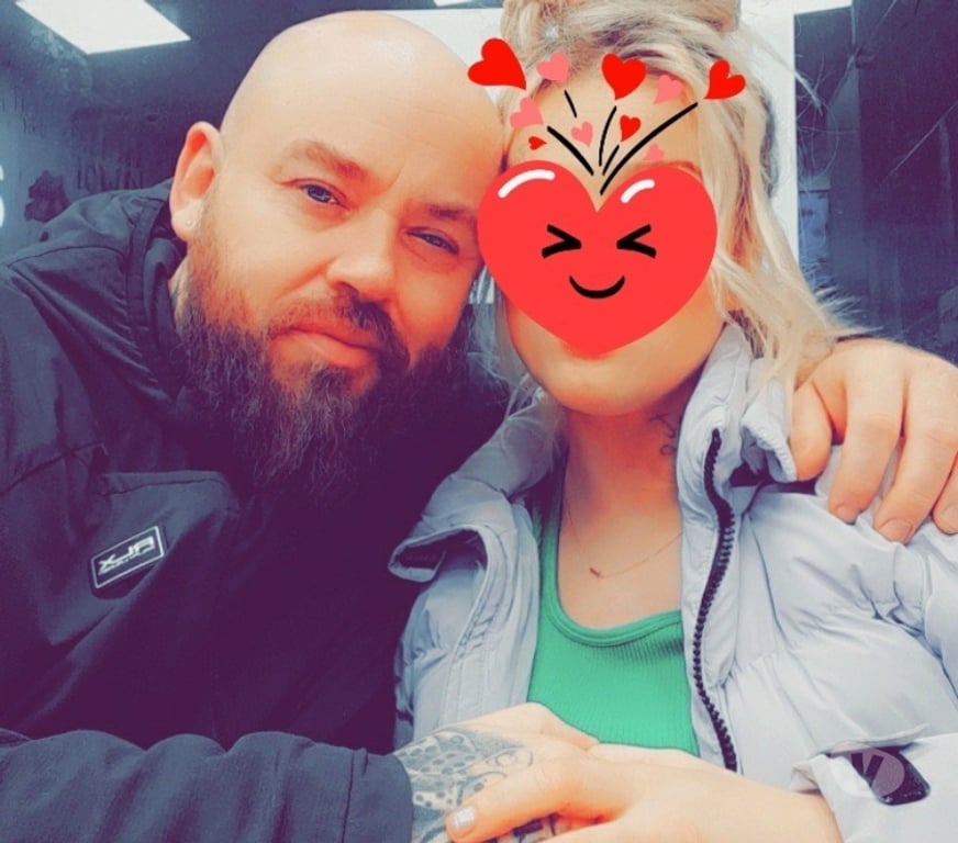 Adult Entertainment East London Abbey Road - DLR station - East London - Photos for Swinging couple that loves to share