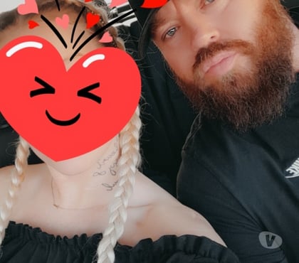 Adult Entertainment Abbey Road East London - Photos for Swinging couple that loves to share