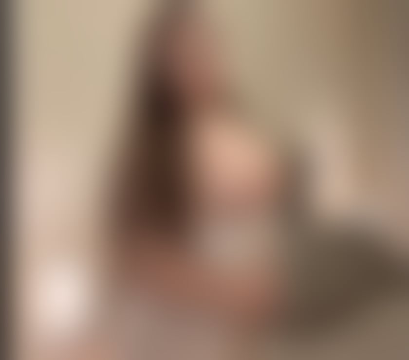 🍑NEW IN TOWN🎉🎉 PARTY GIRL🍆