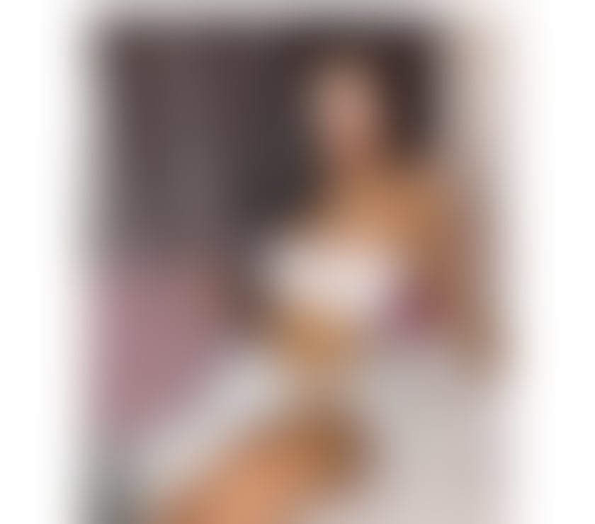 PSE Escorts Clapham Junction Station South West London - Photos for Camila - extras - party 🇧🇷💋