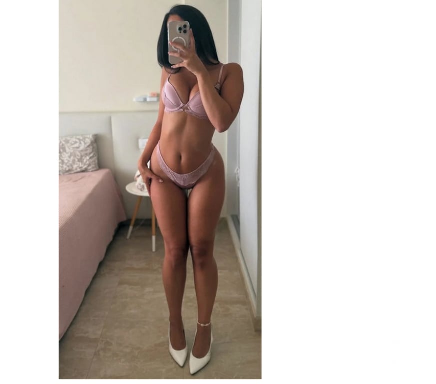 Escorts North West London Harrow - Photos for 💥Sexy Sarah 💥Wild Party 🔞Independent🪩HARROW