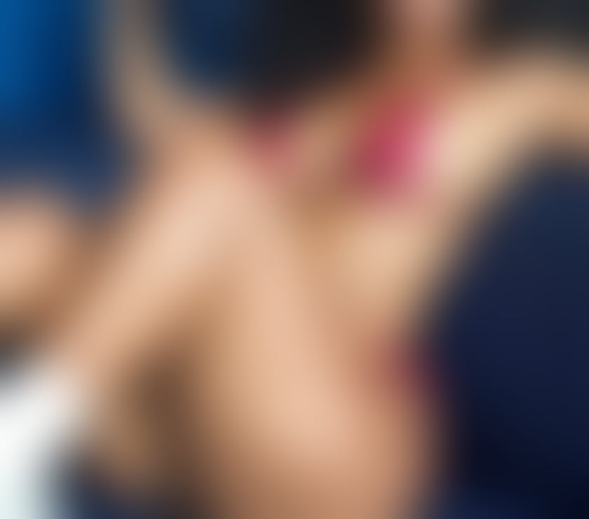 Escorts Kent Medway - Kent - Photos for beautiful, flirtatious lady, sweet honey-colored, hot and se