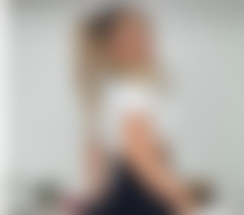 Escorts Powys Newtown - Powys - Photos for Alecsa hot blonde in town