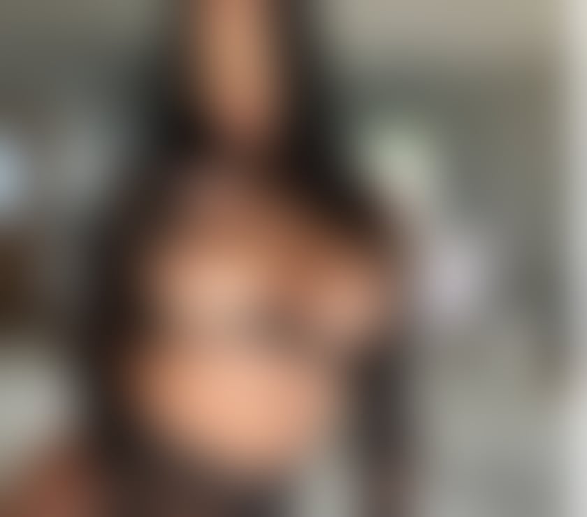 GIGI SEXY PARTY 😍😍