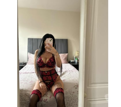 Escort Reading Town Centre Reading - Photos for Luna❤️From🇪🇦Outcalls❤️